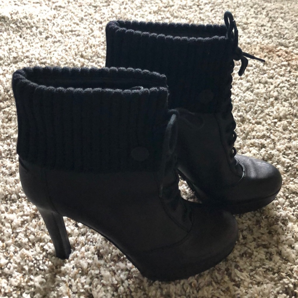 **Gucci shoes**